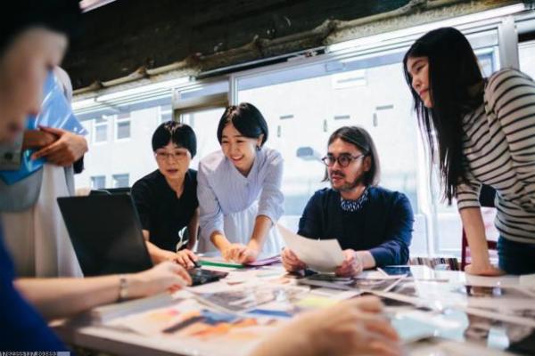 如何用A4纸简洁明了地描绘体育项目图示